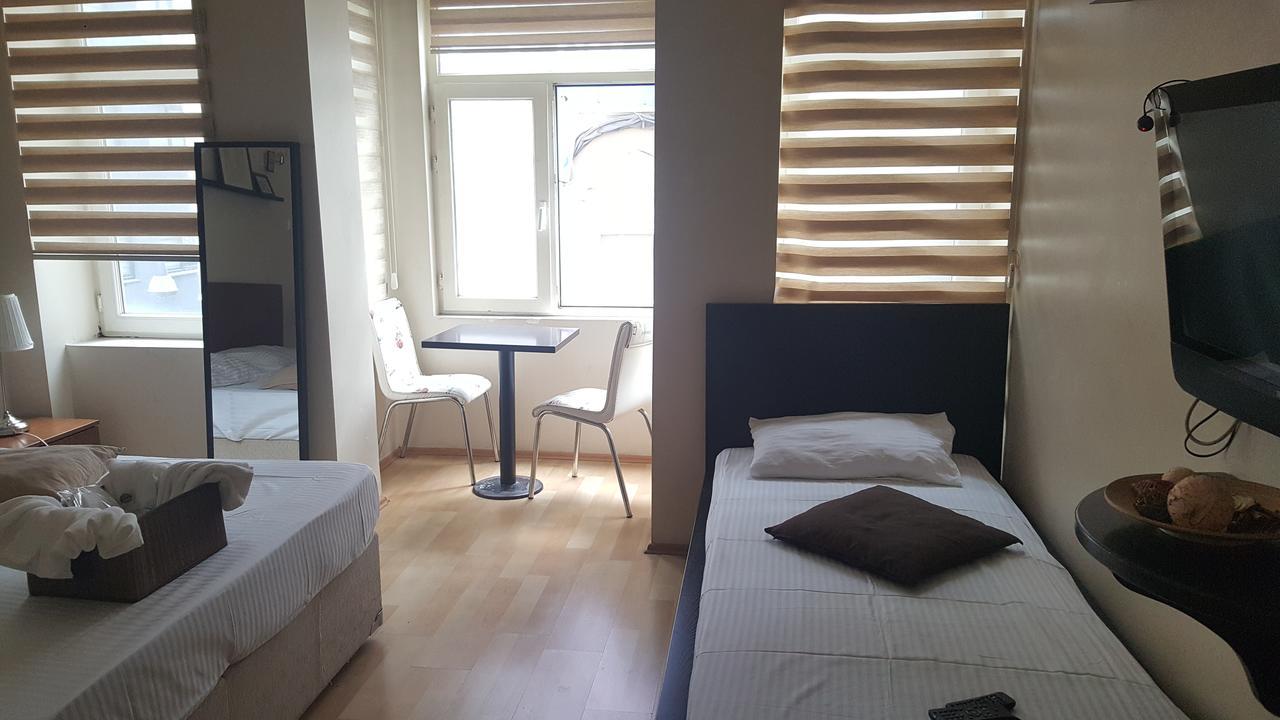 Persian Hotel Istanboel Buitenkant foto